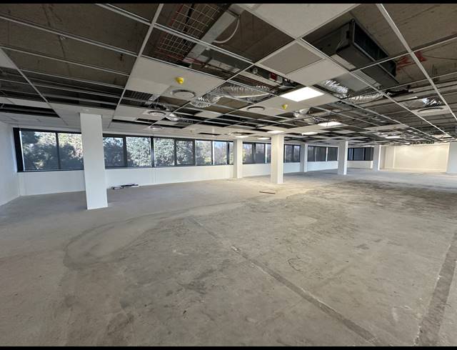 408.60M² OFFICE TO LET IN DORINGKLOOF